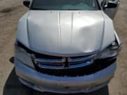 ✅ 2012 Dodge Avenger SE • VIN: 1C3CDZAB1CN235198 • Лот: 76761604. Опубликован ранее на Copart с пробегом 151 591 миль. Бесплатный доступ к архиву аукционных продаж из США и подробный отчёт об истории автомобиля на DreamBid. Изображение 11.