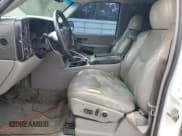 ✅ 2004 Chevrolet Tahoe LT • VIN: 1GNEC13Z24J312261 • Lot: 85684955. Wystawiony na Copart z przebiegiem 227 891 mil. Bezpłatny archiwum sprzedaży aukcyjnych z USA i szczegółowy raport historii pojazdu na DreamBid. Zdjęcie 7.