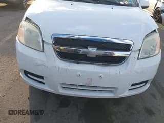 ✅ 2011 Chevrolet Aveo 1LT • VIN: KL1TD5DE2BB242775 • Lot: 42820814. Wystawiony na IAAI z przebiegiem 74 225 mil. Bezpłatny archiwum sprzedaży aukcyjnych z USA i szczegółowy raport historii pojazdu na DreamBid. Zdjęcie 6.