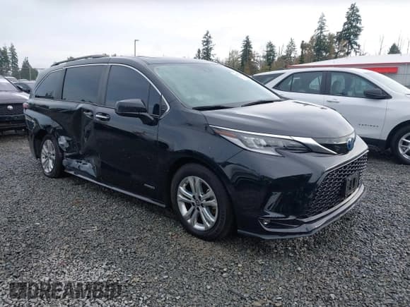 ✅ 2021 Toyota Sienna XSE • VIN: 5TDDSKFC8MS018421 • Lot: 43573769. Listed on IAAI with 63,897 mi. Free auction sales archive from the USA and detailed vehicle history report at DreamBid. Image 1.