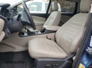 ✅ 2018 Ford Escape Titanium • VIN: 1FMCU9J92JUB01162 • Lot: 90094025. Wystawiony na Copart z przebiegiem Nie podano. Bezpłatny archiwum sprzedaży aukcyjnych z USA i szczegółowy raport historii pojazdu na DreamBid. Zdjęcie 7.