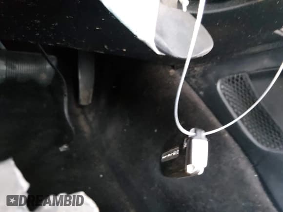 ✅ 2016 Dodge Challenger SXT • VIN: 2C3CDZAG7GH221316 • Lot: 43645646. Listed on IAAI with 139,340 mi. Free auction sales archive from the USA and detailed vehicle history report at DreamBid. Image 11.