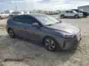 ✅ 2018 Hyundai Ioniq SEL • VIN: KMHC75LC9JU103046 • Лот: 82219884. Размещён на Copart с пробегом 128 650 миль миль. Получите бесплатный доступ к архиву аукционных продаж из США и посмотрите подробный отчёт об истории автомобиля на DreamBid. Изображение 4.