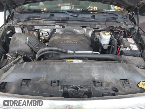 ✅ 2017 Ram 2500 Big Horn • VIN: 3C6MR5BJ2HG597631 • Lot: 43359462. Wystawiony na IAAI z przebiegiem 77 386 mil. Bezpłatny archiwum sprzedaży aukcyjnych z USA i szczegółowy raport historii pojazdu na DreamBid. Zdjęcie 10.