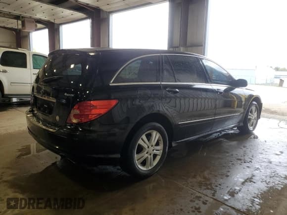 ✅ 2008 Mercedes-Benz R 3.5L • VIN: 4JGCB65E98A076462 • Lot: 54045505. Listed on Copart with 188,603 mi. Free auction sales archive from the USA and detailed vehicle history report at DreamBid. Image 3.