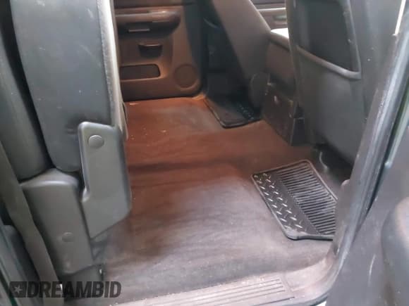 ✅ 2011 Chevrolet Silverado 2500HD LT • VIN: 1GC1KXCG2BF257662 • Лот: 41577767. Опубликован ранее на IAAI с пробегом 126 884 миль. Бесплатный доступ к архиву аукционных продаж из США и подробный отчёт об истории автомобиля на DreamBid. Изображение 8.