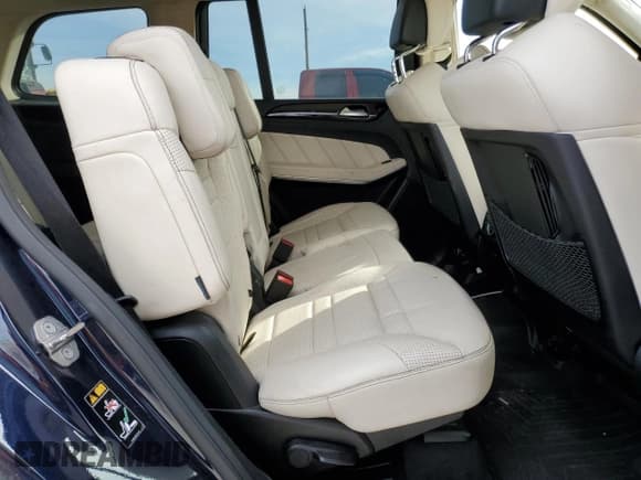 ✅ 2019 Mercedes-Benz GLS 63 AMG • VIN: 4JGDF7FE7KB188837 • Lot: 83696344. Wystawiony na Copart z przebiegiem 115 219 mil. Bezpłatny archiwum sprzedaży aukcyjnych z USA i szczegółowy raport historii pojazdu na DreamBid. Zdjęcie 11.