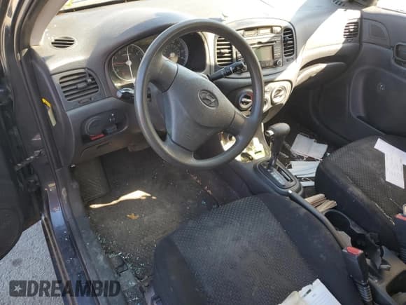 ✅ 2009 Hyundai Accent Auto GS • VIN: KMHCM36C99U112379 • Лот: 44201775. Опубликован ранее на Copart с пробегом 185 412 миль. Бесплатный доступ к архиву аукционных продаж из США и подробный отчёт об истории автомобиля на DreamBid. Изображение 8.