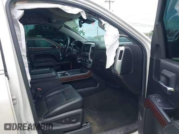 ✅ 2015 GMC Sierra 1500 SLT • VIN: 3GTU2VEC8FG309117 • Lot: 42505739. Listed on IAAI with 311,603 mi. Free auction sales archive from the USA and detailed vehicle history report at DreamBid. Image 5.