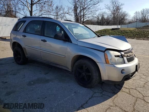 ✅ 2007 Chevrolet Equinox LS • VIN: 2CNDL13F176076225 • Лот: 82579234. Опубликован ранее на Copart с пробегом 431 226 миль. Бесплатный доступ к архиву аукционных продаж из США и подробный отчёт об истории автомобиля на DreamBid. Изображение 4.