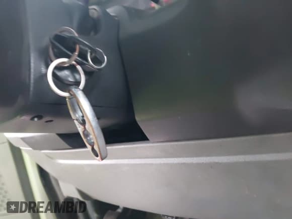 ✅ 2012 Ford Econoline Cargo Commercial • VIN: 1FTNS2EW4CDA01478 • Lot: 42306606. Wystawiony na IAAI z przebiegiem 213 597 mil. Bezpłatny archiwum sprzedaży aukcyjnych z USA i szczegółowy raport historii pojazdu na DreamBid. Zdjęcie 11.