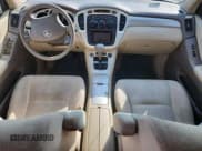 ✅ 2007 Toyota Highlander • VIN: JTEGP21A670143862 • Lot: 71318475. Wystawiony na Copart z przebiegiem 226 450 mil. Bezpłatny archiwum sprzedaży aukcyjnych z USA i szczegółowy raport historii pojazdu na DreamBid. Zdjęcie 8.