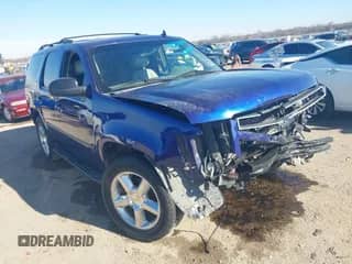 2010 Chevrolet Tahoe LTZ с VIN 1GNUCCE08AR266535, выставлен на аукционе IAAI как лот 41154068 с пробегом 212 010 миль миль и . История ставок и продаж доступна на DreamBid. Изображение 1.