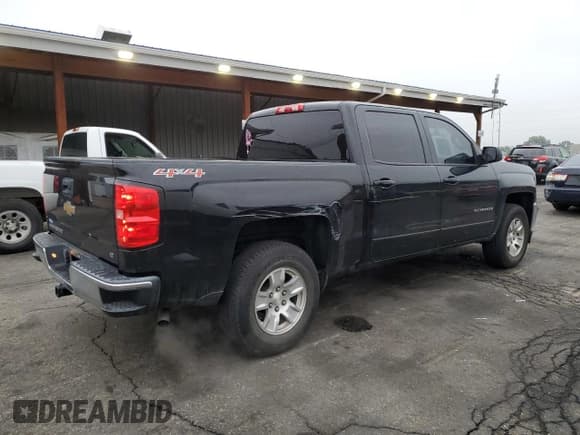 ✅ 2017 Chevrolet Silverado 1500 LT • VIN: 3GCUKREHXHG176656 • Lot: 70549735. Wystawiony na Copart z przebiegiem 255 137 mil. Bezpłatny archiwum sprzedaży aukcyjnych z USA i szczegółowy raport historii pojazdu na DreamBid. Zdjęcie 3.