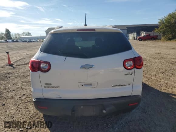 ✅ 2010 Chevrolet Traverse 2LT • VIN: 1GNLRGED2AS112416 • Lot: 86270695. Wystawiony na Copart z przebiegiem 151 578 mil. Bezpłatny archiwum sprzedaży aukcyjnych z USA i szczegółowy raport historii pojazdu na DreamBid. Zdjęcie 6.