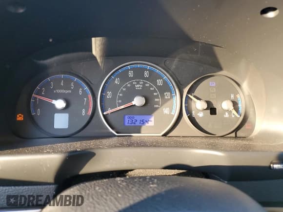 ✅ 2007 Hyundai Santa Fe GLS • VIN: KM8SG13DX7U132254 • Lot: 73983614. Listed on Copart with 132,154 mi. Free auction sales archive from the USA and detailed vehicle history report at DreamBid. Image 9.