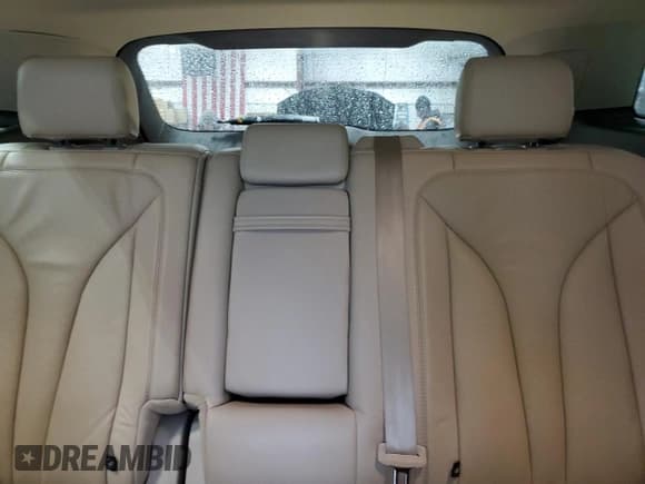 ✅ 2016 Lincoln MKX Reserve • VIN: 2LMPJ8LR3GBL49909 • Lot: 90321165. Listed on Copart with 91,418 mi. Free auction sales archive from the USA and detailed vehicle history report at DreamBid. Image 10.
