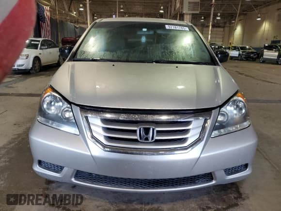✅ 2009 Honda Odyssey LX • VIN: 5FNRL38299B035155 • Лот: 92181785. Опубликован ранее на Copart с пробегом 173 006 миль. Бесплатный доступ к архиву аукционных продаж из США и подробный отчёт об истории автомобиля на DreamBid. Изображение 5.