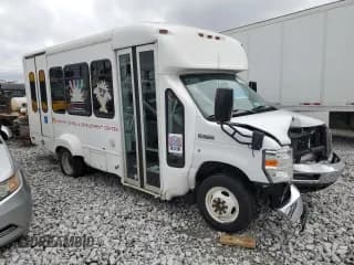 ✅ 2016 Ford Econoline Cargo • VIN: 1FDEE3FS1GDC53585 • Lot: 71219995. Wystawiony na Copart z przebiegiem Nie podano. Bezpłatny archiwum sprzedaży aukcyjnych z USA i szczegółowy raport historii pojazdu na DreamBid. Zdjęcie 1.