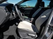 ✅ 2019 Volkswagen Jetta S • VIN: 3VWCB7BUXKM267496 • Лот: 82179035. Опубликован ранее на Copart с пробегом 79 439 миль. Бесплатный доступ к архиву аукционных продаж из США и подробный отчёт об истории автомобиля на DreamBid. Изображение 7.