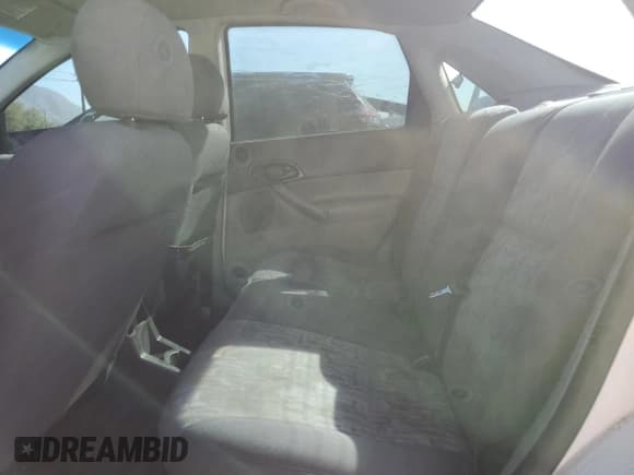 ✅ 2005 Ford Focus S • VIN: 1FAFP34N35W253238 • Lot: 91303485. Listed on Copart with 277,357 mi. Free auction sales archive from the USA and detailed vehicle history report at DreamBid. Image 10.