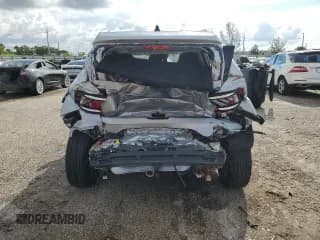 ✅ 2021 Hyundai Venue SEL • VIN: KMHRC8A37MU072197 • Lot: 71869234. Wystawiony na Copart z przebiegiem 20 943 mil. Bezpłatny archiwum sprzedaży aukcyjnych z USA i szczegółowy raport historii pojazdu na DreamBid. Zdjęcie 6.