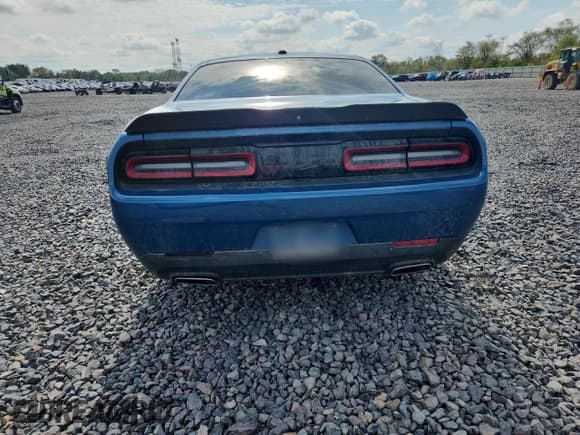 ✅ 2020 Dodge Challenger SXT • VIN: 2C3CDZAG5LH246693 • Лот: 81489645. Опубликован ранее на Copart с пробегом 123 828 миль. Бесплатный доступ к архиву аукционных продаж из США и подробный отчёт об истории автомобиля на DreamBid. Изображение 6.
