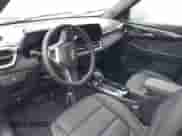 2025 Chevrolet TrailBlazer ACTIV с VIN KL79MVSL1SB116893, выставлен на аукционе IAAI как лот 41820421 с пробегом 2 128 миль миль и . История ставок и продаж доступна на DreamBid. Изображение 5.