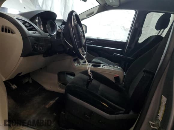 ✅ 2015 Dodge Grand Caravan SXT • VIN: 2C4RDGCGXFR591384 • Lot: 90999655. Listed on Copart with 214,816 mi. Free auction sales archive from the USA and detailed vehicle history report at DreamBid. Image 7.