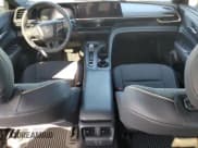 ✅ 2023 Toyota Crown XLE • VIN: JTDAAAAF2P3003081 • Лот: 87183395. Опубликован ранее на Copart с пробегом 23 238 миль. Бесплатный доступ к архиву аукционных продаж из США и подробный отчёт об истории автомобиля на DreamBid. Изображение 8.