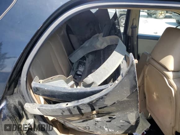 ✅ 2005 Chevrolet Equinox LT • VIN: 2CNDL73F756184803 • Лот: 49919465. Опубликован ранее на Copart с пробегом 310 983 миль. Бесплатный доступ к архиву аукционных продаж из США и подробный отчёт об истории автомобиля на DreamBid. Изображение 13.