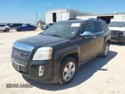 ✅ 2015 GMC Terrain SLT • VIN: 2GKFLTE31F6327520 • Lot: 40365300. Wystawiony na IAAI z przebiegiem 209 143 mil. Bezpłatny archiwum sprzedaży aukcyjnych z USA i szczegółowy raport historii pojazdu na DreamBid. Zdjęcie 2.