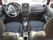 ✅ 2015 Nissan Note S • VIN: 3N1CE2CP1FL433747 • Lot: 90571495. Wystawiony na Copart z przebiegiem 67 829 mil. Bezpłatny archiwum sprzedaży aukcyjnych z USA i szczegółowy raport historii pojazdu na DreamBid. Zdjęcie 8.