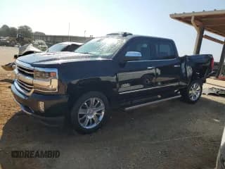 ✅ 2017 Chevrolet Silverado 1500 High Country • VIN: 3GCUKTEC2HG120275 • Лот: 69417034. Опубликован ранее на Copart с пробегом 140 275 миль. Бесплатный доступ к архиву аукционных продаж из США и подробный отчёт об истории автомобиля на DreamBid. Изображение 1.