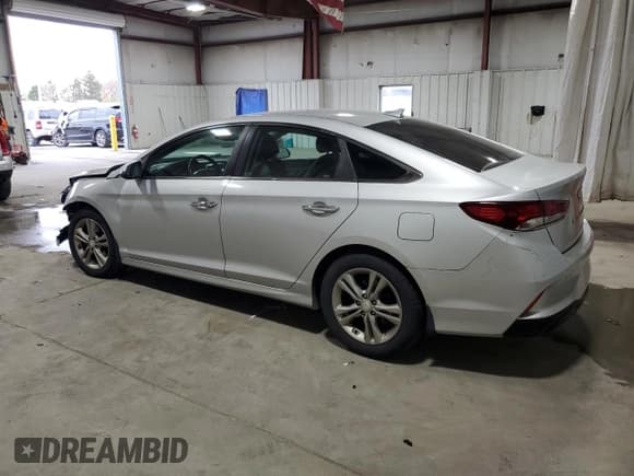 ✅ 2018 Hyundai Sonata Sport Plus • VIN: 5NPE34AFXJH682526 • Лот: 91583245. Опубликован ранее на Copart с пробегом 51 781 миль. Бесплатный доступ к архиву аукционных продаж из США и подробный отчёт об истории автомобиля на DreamBid. Изображение 2.