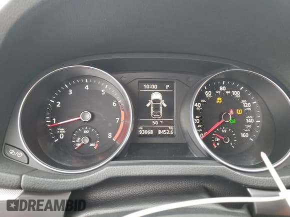 ✅ 2018 Volkswagen Passat S • VIN: 1VWAA7A36JC015344 • Лот: 82348465. Опубликован ранее на Copart с пробегом 93 068 миль. Бесплатный доступ к архиву аукционных продаж из США и подробный отчёт об истории автомобиля на DreamBid. Изображение 9.