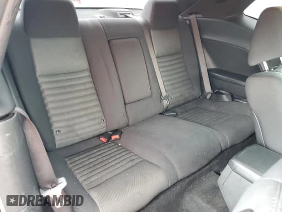 ✅ 2013 Dodge Challenger SXT • VIN: 2C3CDYAG0DH510799 • Lot: 72043994. Wystawiony na Copart z przebiegiem 118 598 mil. Bezpłatny archiwum sprzedaży aukcyjnych z USA i szczegółowy raport historii pojazdu na DreamBid. Zdjęcie 10.