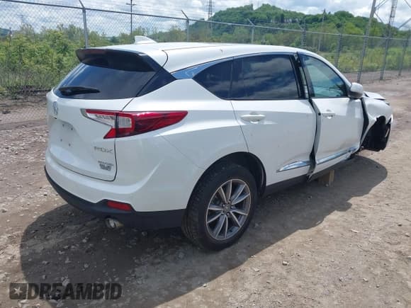 ✅ 2021 Acura RDX Technology • VIN: 5J8TC2H53ML047254 • Lot: 42257382. Listed on IAAI with 43,469 mi. Free auction sales archive from the USA and detailed vehicle history report at DreamBid. Image 4.