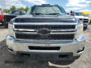 ✅ 2012 Chevrolet Silverado 2500HD LT • VIN: 1GC2KXCG7CZ333560 • Lot: 69133275. Wystawiony na Copart z przebiegiem 147 784 mil. Bezpłatny archiwum sprzedaży aukcyjnych z USA i szczegółowy raport historii pojazdu na DreamBid. Zdjęcie 5.
