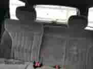 2002 Chevrolet Blazer LS z VIN 1GNDT13W32K241483, wystawiony jako Copart lot #73992044 z przebiegiem 191 544 mil mil oraz Szkoda całkowita • Salvage title. Historia ofert i sprzedaży dostępna na DreamBid. Obrazek 10.