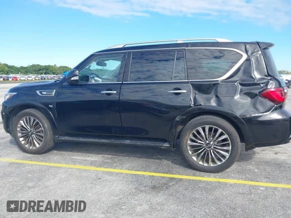 ✅ 2018 Infiniti QX80 • VIN: JN8AZ2NF8J9663076 • Lot: 43696401. Wystawiony na IAAI z przebiegiem 115 419 mil. Bezpłatny archiwum sprzedaży aukcyjnych z USA i szczegółowy raport historii pojazdu na DreamBid. Zdjęcie 6.