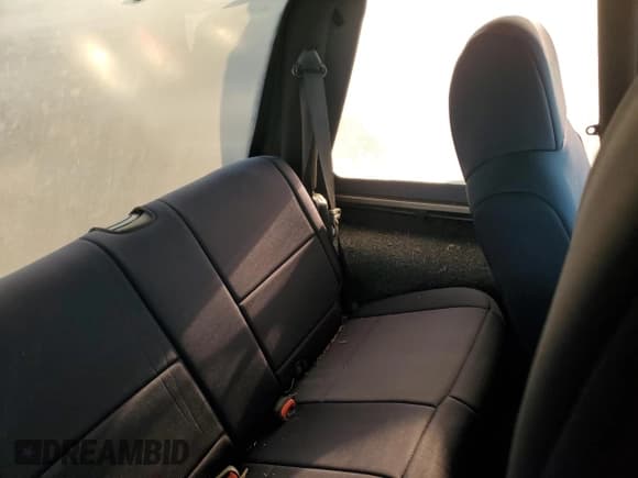 ✅ 2004 Jeep Wrangler Rubicon • VIN: 1J4FA69S94P778836 • Lot: 82884304. Wystawiony na Copart z przebiegiem 168 045 mil. Bezpłatny archiwum sprzedaży aukcyjnych z USA i szczegółowy raport historii pojazdu na DreamBid. Zdjęcie 10.