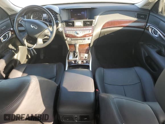 ✅ 2013 Infiniti M • VIN: JN1BY1AP7DM510009 • Lot: 84921205. Wystawiony na Copart z przebiegiem 61 596 mil. Bezpłatny archiwum sprzedaży aukcyjnych z USA i szczegółowy raport historii pojazdu na DreamBid. Zdjęcie 8.