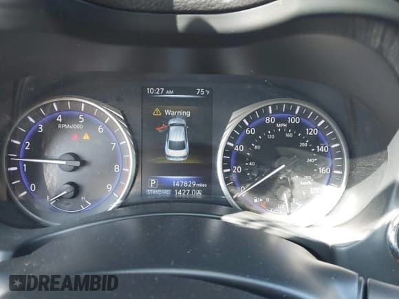 ✅ 2015 Infiniti Q50 Premium • VIN: JN1BV7AP5FM337797 • Lot: 42419687. Wystawiony na IAAI z przebiegiem 147 829 mil. Bezpłatny archiwum sprzedaży aukcyjnych z USA i szczegółowy raport historii pojazdu na DreamBid. Zdjęcie 7.