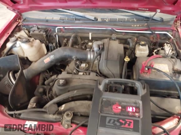 ✅ 2004 Chevrolet Colorado LS Z71 • VIN: 1GCDT196448147838 • Lot: 42647542. Wystawiony na IAAI z przebiegiem 196 194 mil. Bezpłatny archiwum sprzedaży aukcyjnych z USA i szczegółowy raport historii pojazdu na DreamBid. Zdjęcie 10.