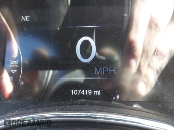 ✅ 2019 Jeep Grand Cherokee Upland • VIN: 1C4RJFAG5KC637924 • Lot: 41758541. Listed on IAAI with 107,419 mi. Free auction sales archive from the USA and detailed vehicle history report at DreamBid. Image 16.