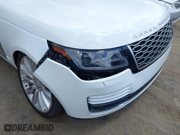✅ 2018 Land Rover Range Rover • VIN: SALGS2RE5JA515499 • Lot: 42963383. Listed on IAAI with 50,204 mi. Free auction sales archive from the USA and detailed vehicle history report at DreamBid. Image 6.