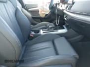 ✅ 2024 Audi Q5 S line Premium • VIN: WA1GAAFY3R2122345 • Лот: 43340184. Опубликован ранее на IAAI с пробегом 12 806 миль. Бесплатный доступ к архиву аукционных продаж из США и подробный отчёт об истории автомобиля на DreamBid. Изображение 5.