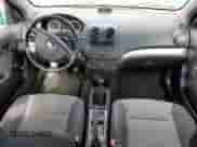 ✅ 2009 Chevrolet Aveo 1LT • VIN: KL1TD66EX9B375555 • Lot: 72575884. Wystawiony na Copart z przebiegiem Nie podano. Bezpłatny archiwum sprzedaży aukcyjnych z USA i szczegółowy raport historii pojazdu na DreamBid. Zdjęcie 8.