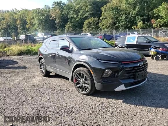 ✅ 2024 Chevrolet Blazer LT • VIN: 3GNKBCR41RS158404 • Lot: 81998485. Listed on Copart with 24,877 mi. Free auction sales archive from the USA and detailed vehicle history report at DreamBid. Image 14.